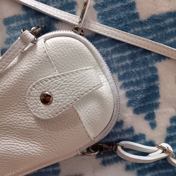 Crossbody Purse White Leather Made in Italy Cell Phone size two pockets - Picture 3 of 6